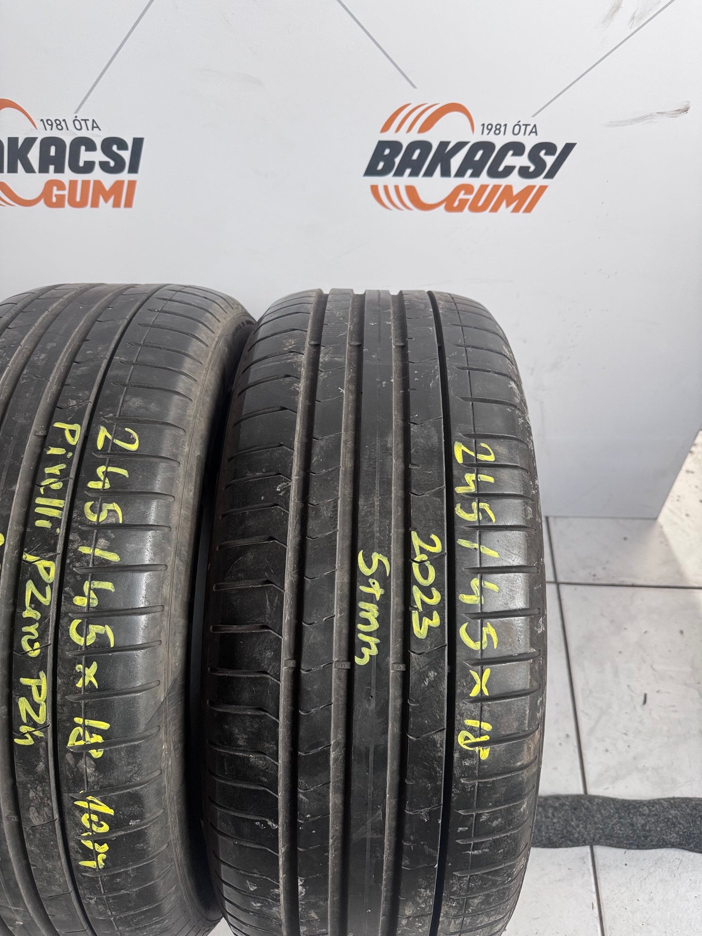 245/45R18 Pirelli nyári gumi eladó