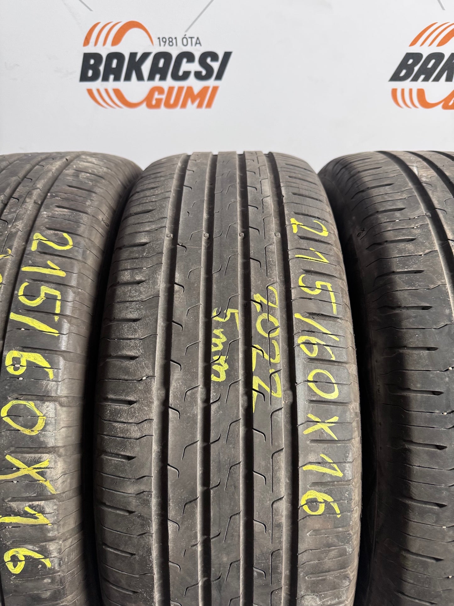 215/60R16 Continental nyári gumi eladó