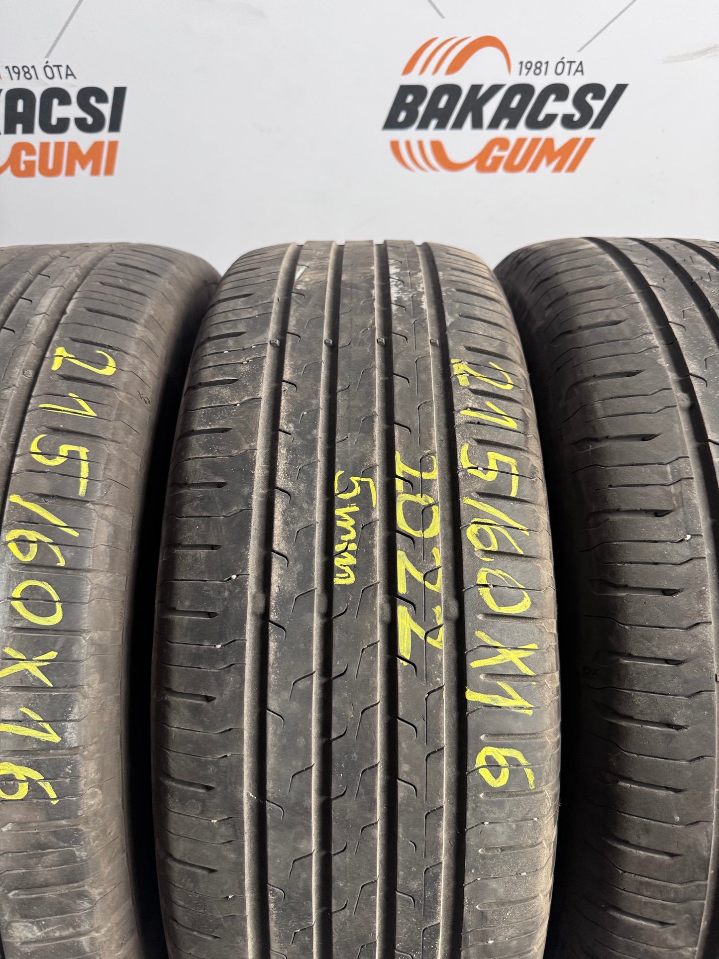 215/60R16 Continental nyári gumi eladó