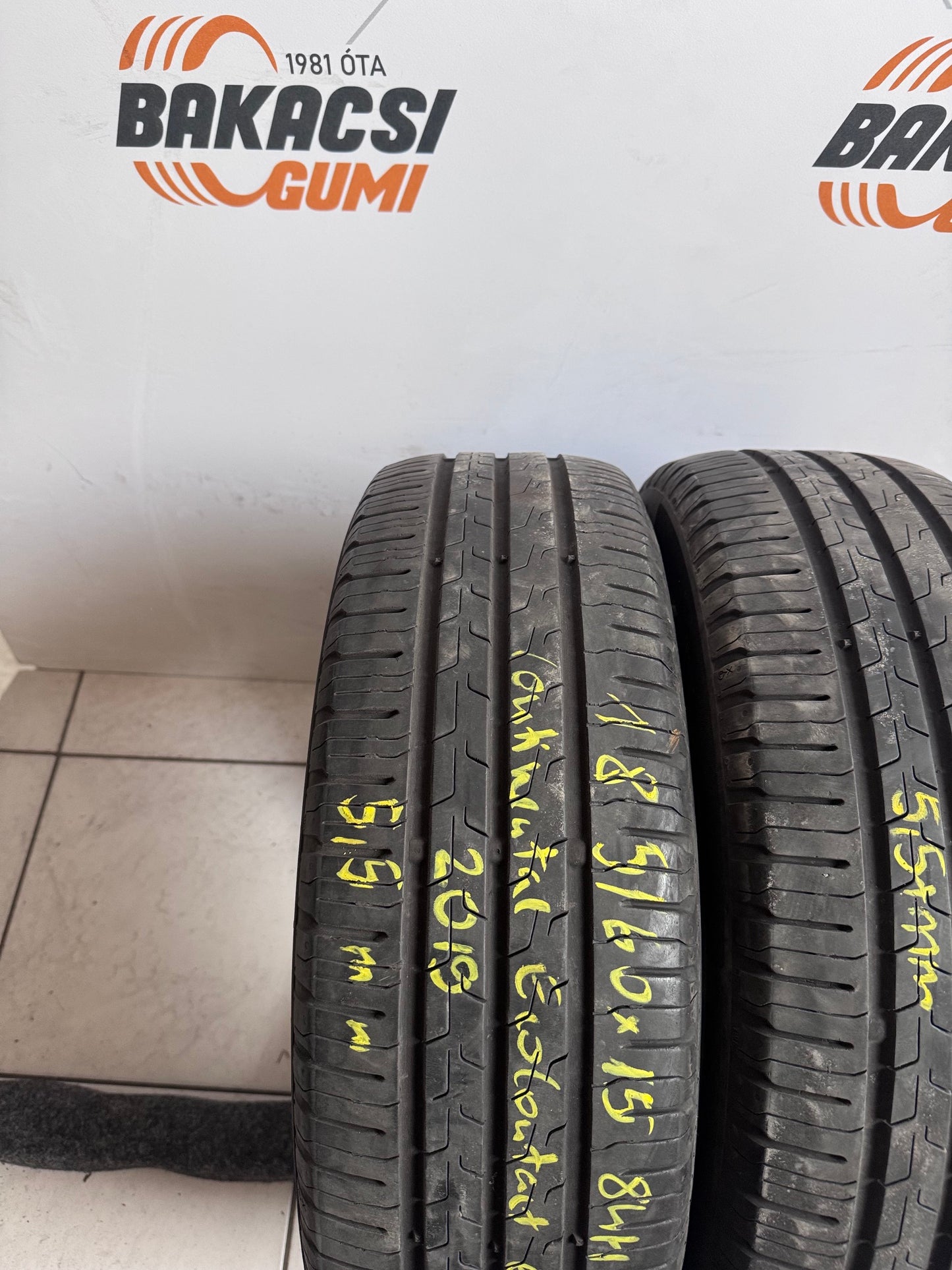 185/60R15 Continental nyári gumi eladó