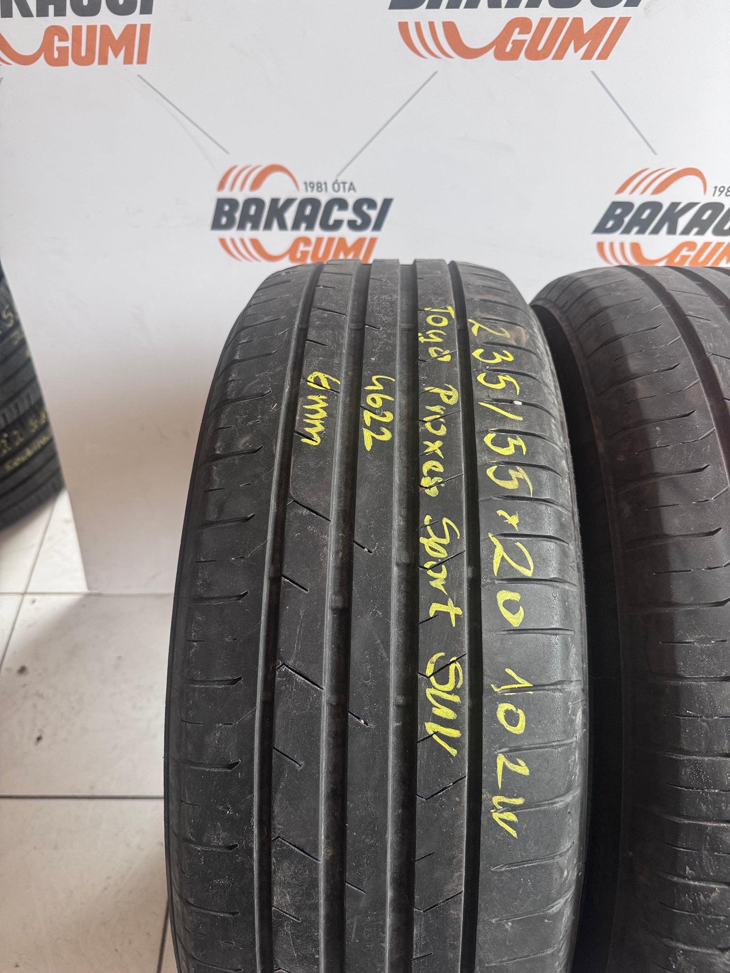 235/55R20 Toyo nyári gumi eladó