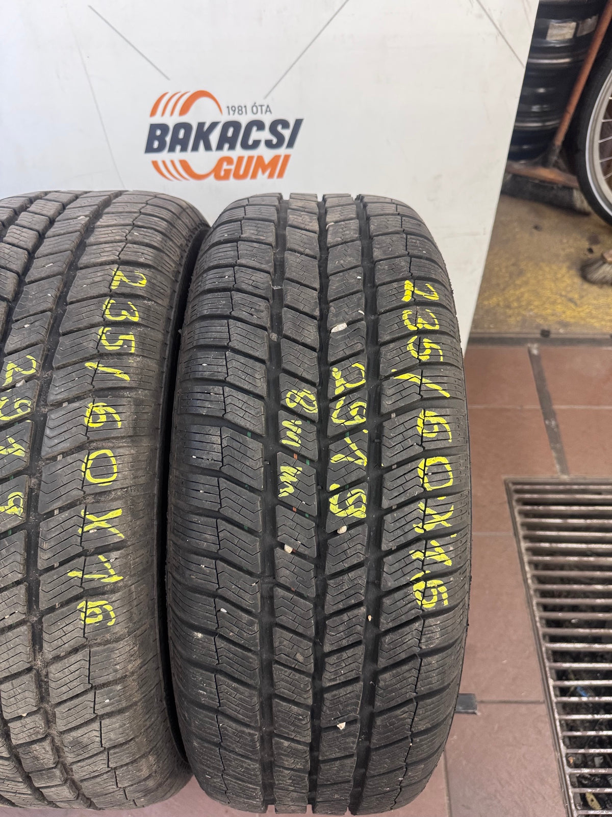235/60R16 Barum téli gumi eladó