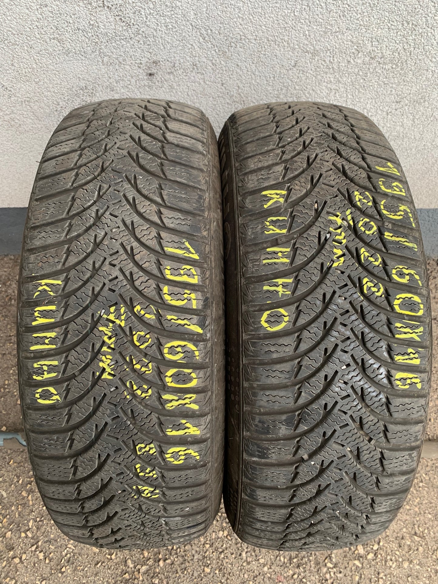 195/60R16 Kumho téli gumi eladó