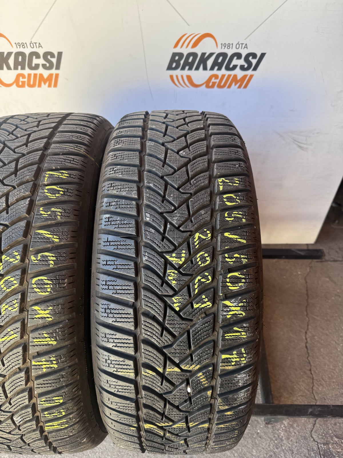 205/50R17 Dunlop téli gumi eladó