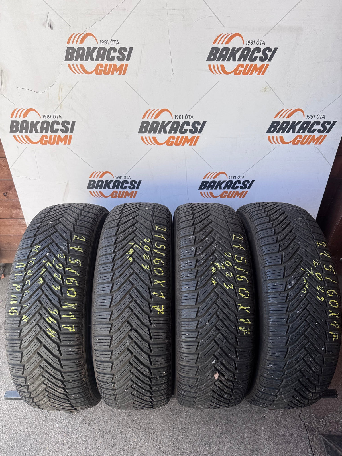 215/60R17 Michelin téli gumi eladó