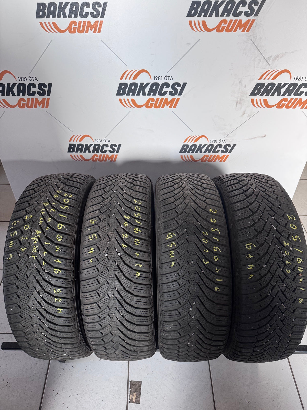 205/60R16 Sailun téli gumi eladó