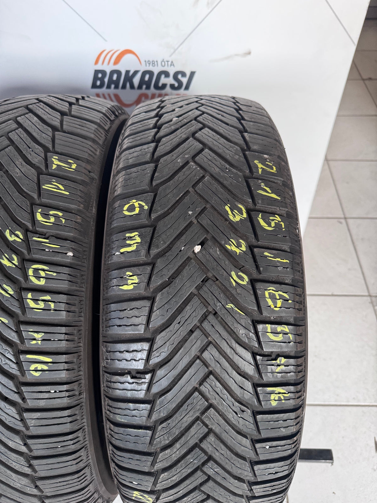 215/65R16 Michelin téli gumi eladó