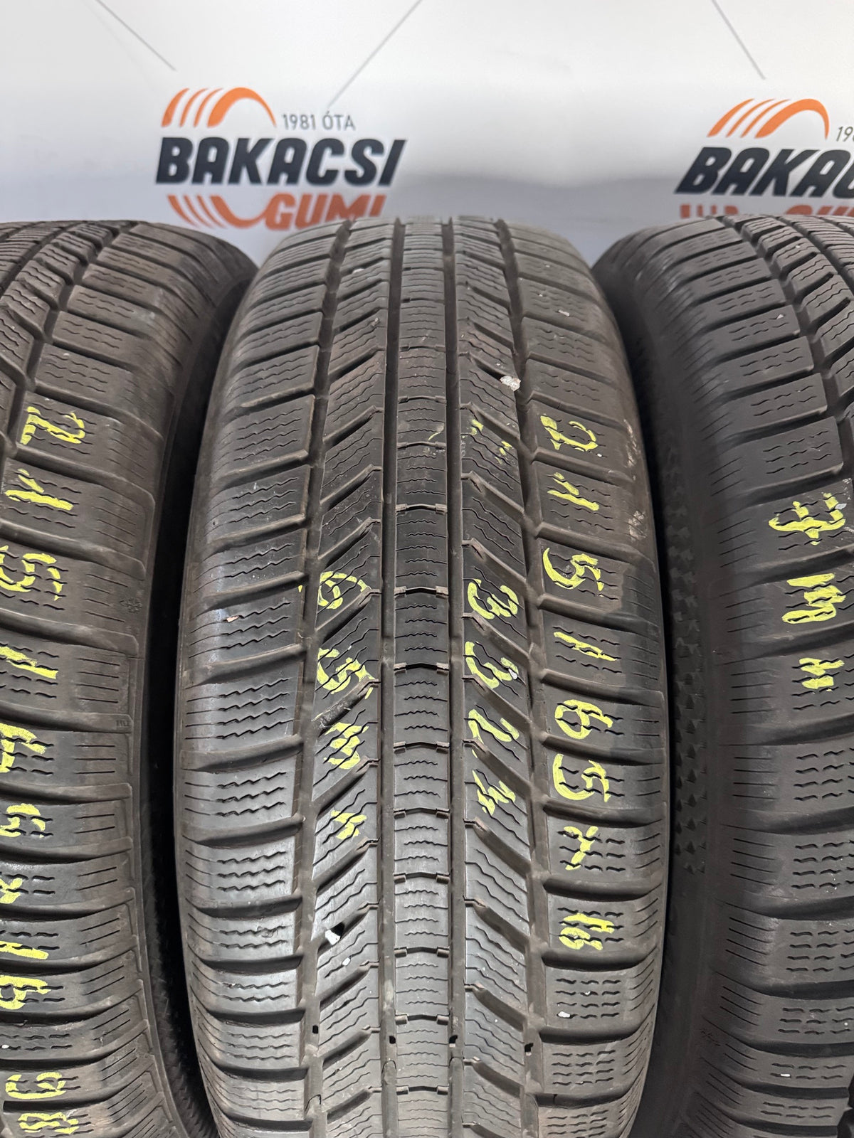 215/65R16 Continental téli gumi eladó