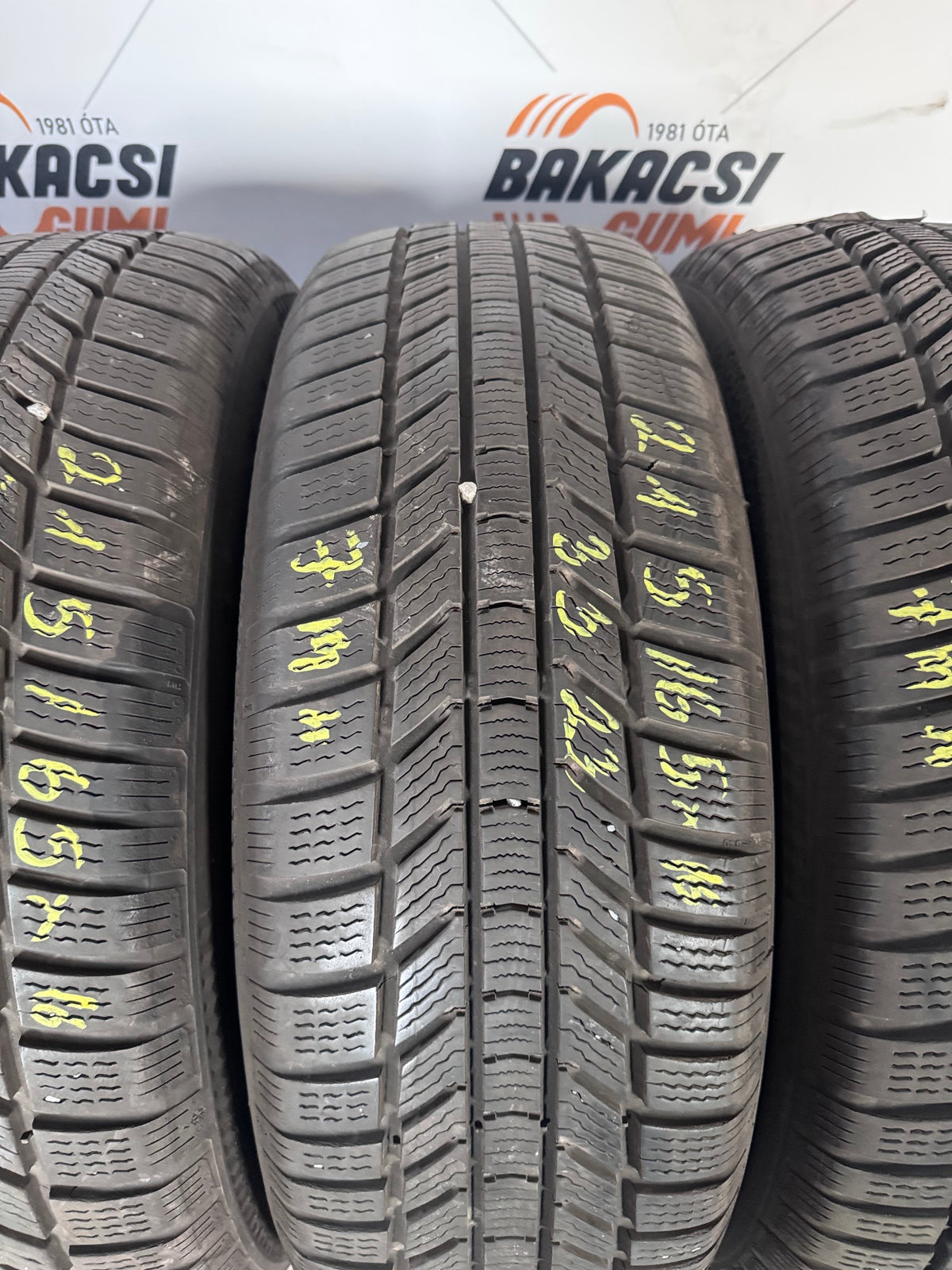 215/65R16 Continental téli gumi eladó