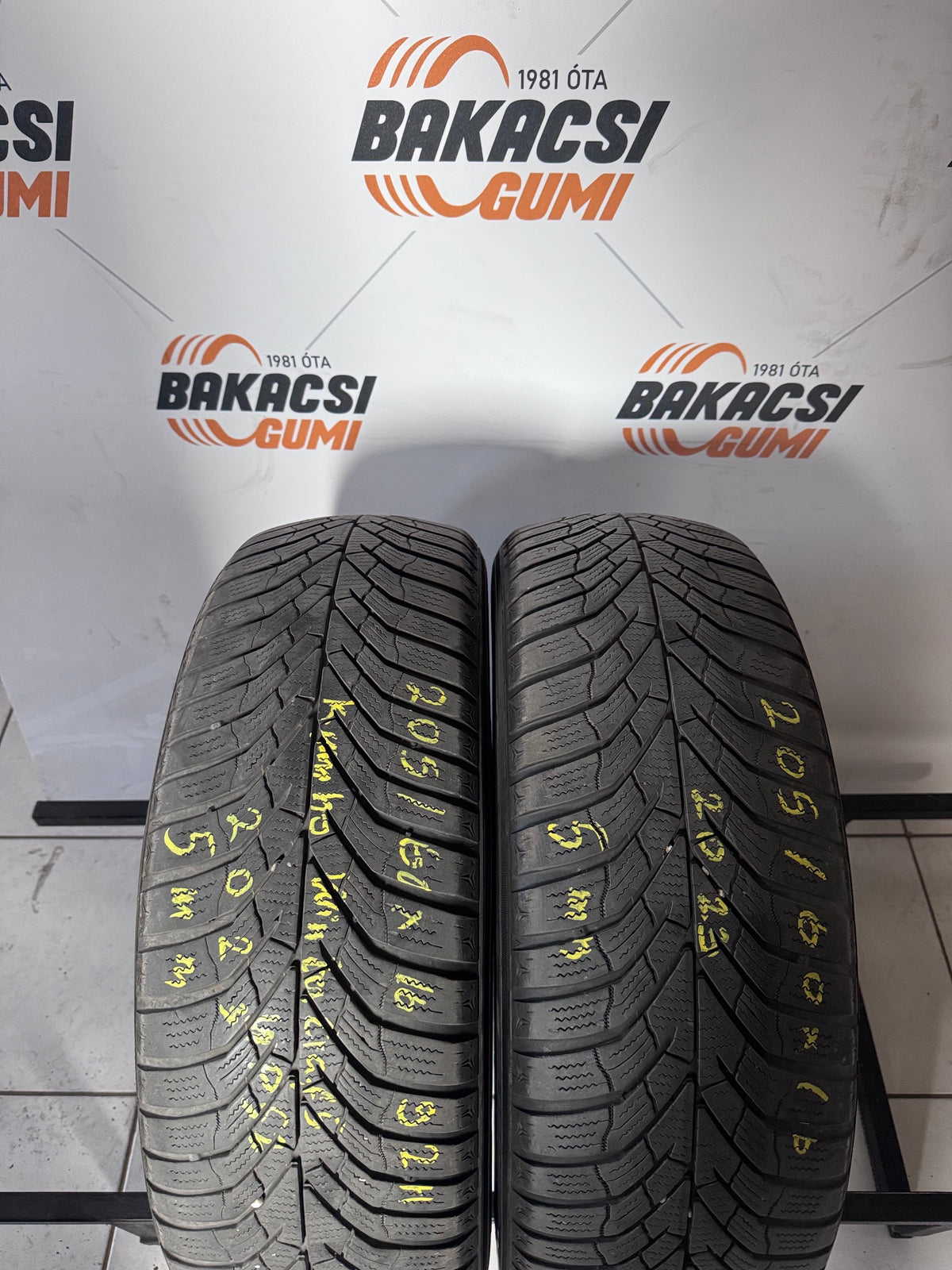 205/60R16 Kumho téli gumi eladó