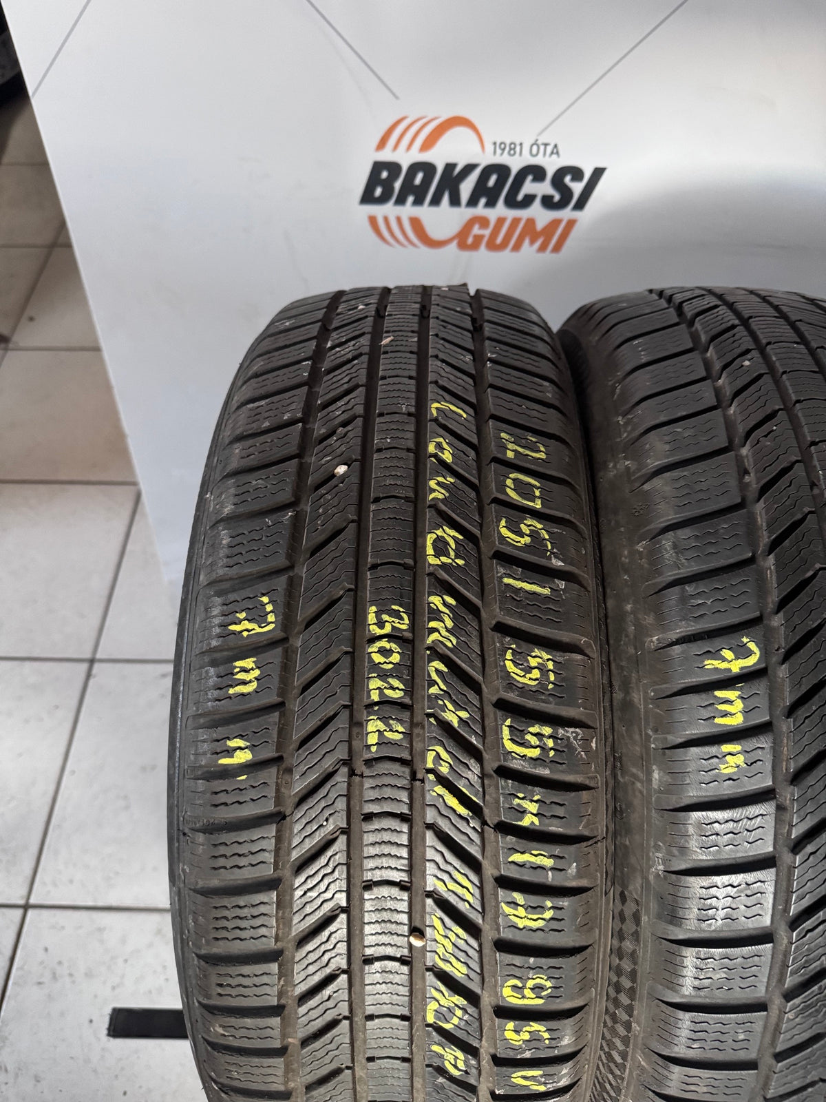 205/55R17 Continental téli gumi eladó