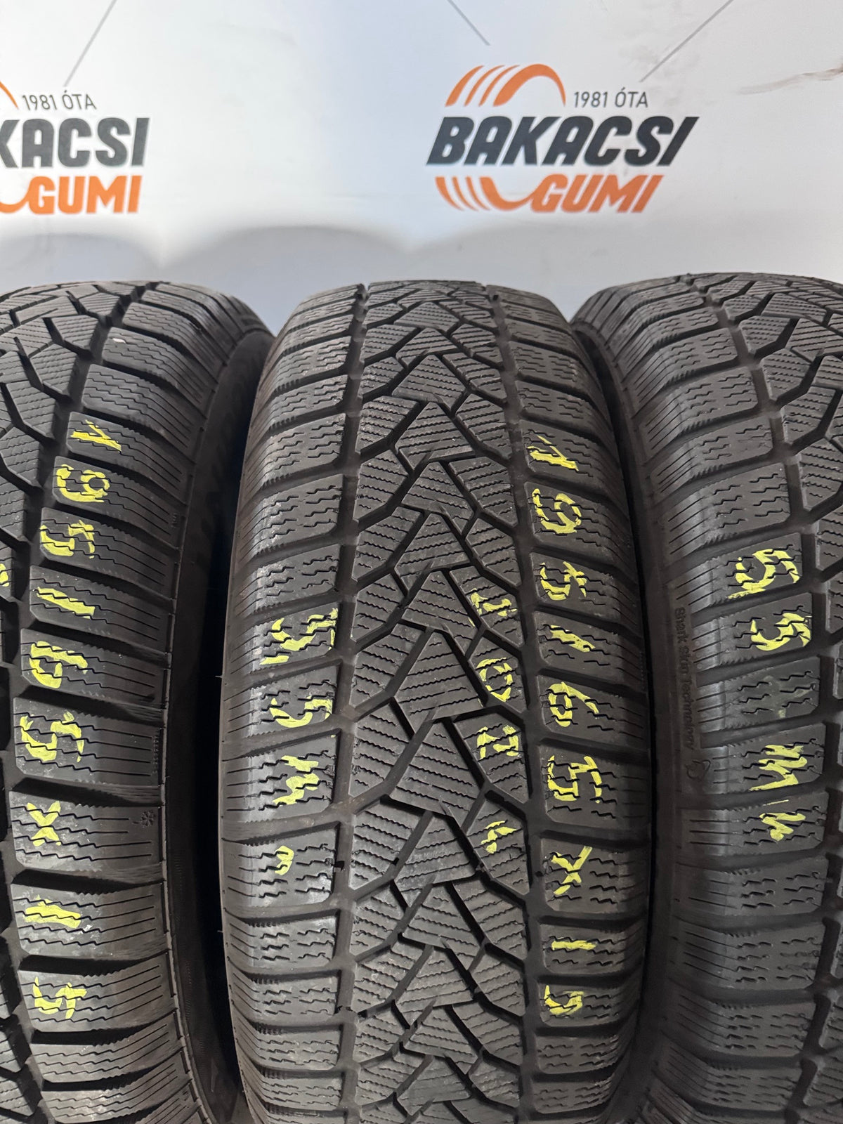 195/65R15 Uniroyal téli gumi eladó