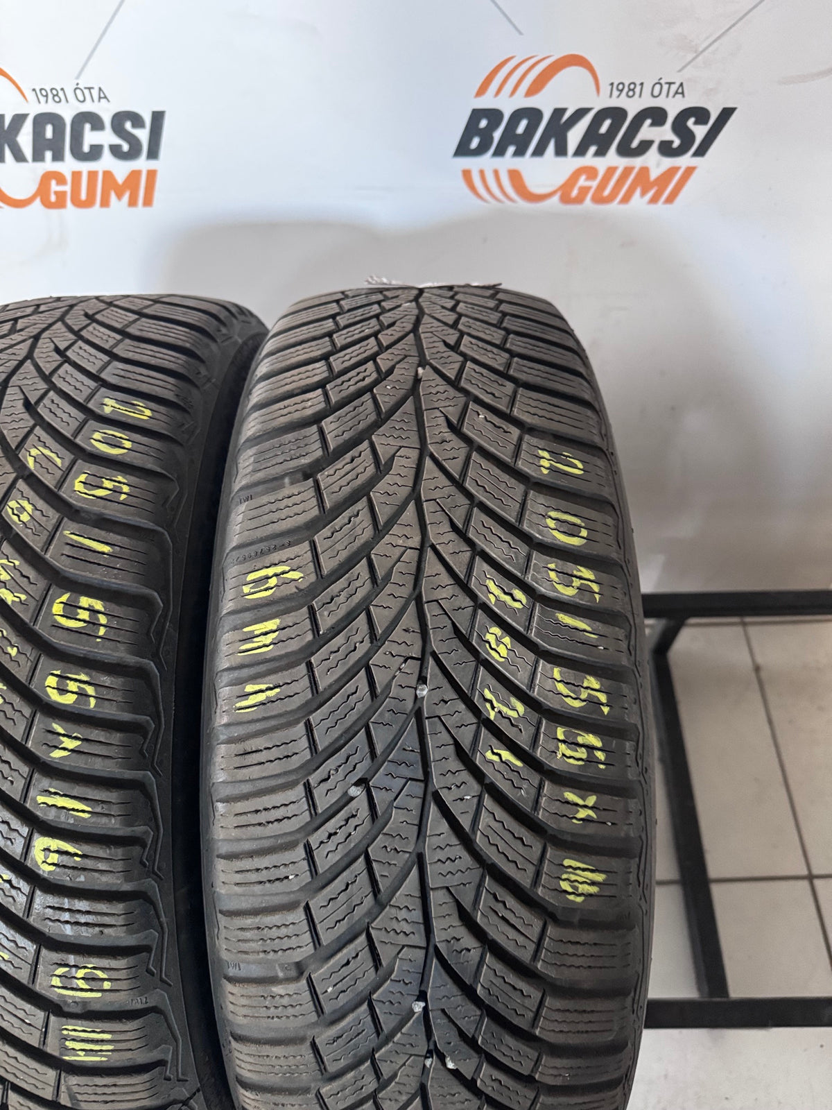 205/55R16 Continental téli gumi eladó