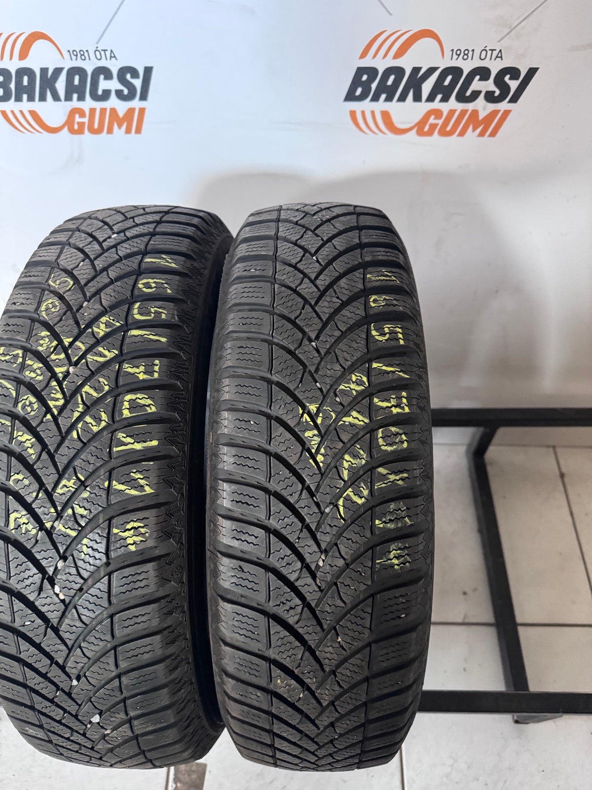 165/70R14 Semperit téli gumi eladó
