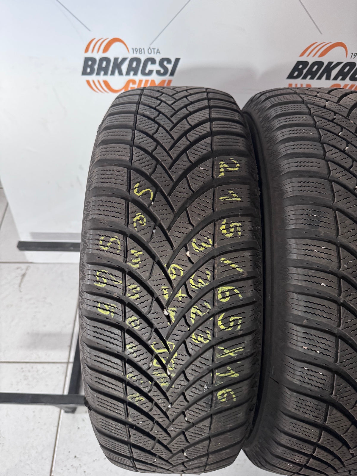 215/65R16 Semperit téli gumi eladó