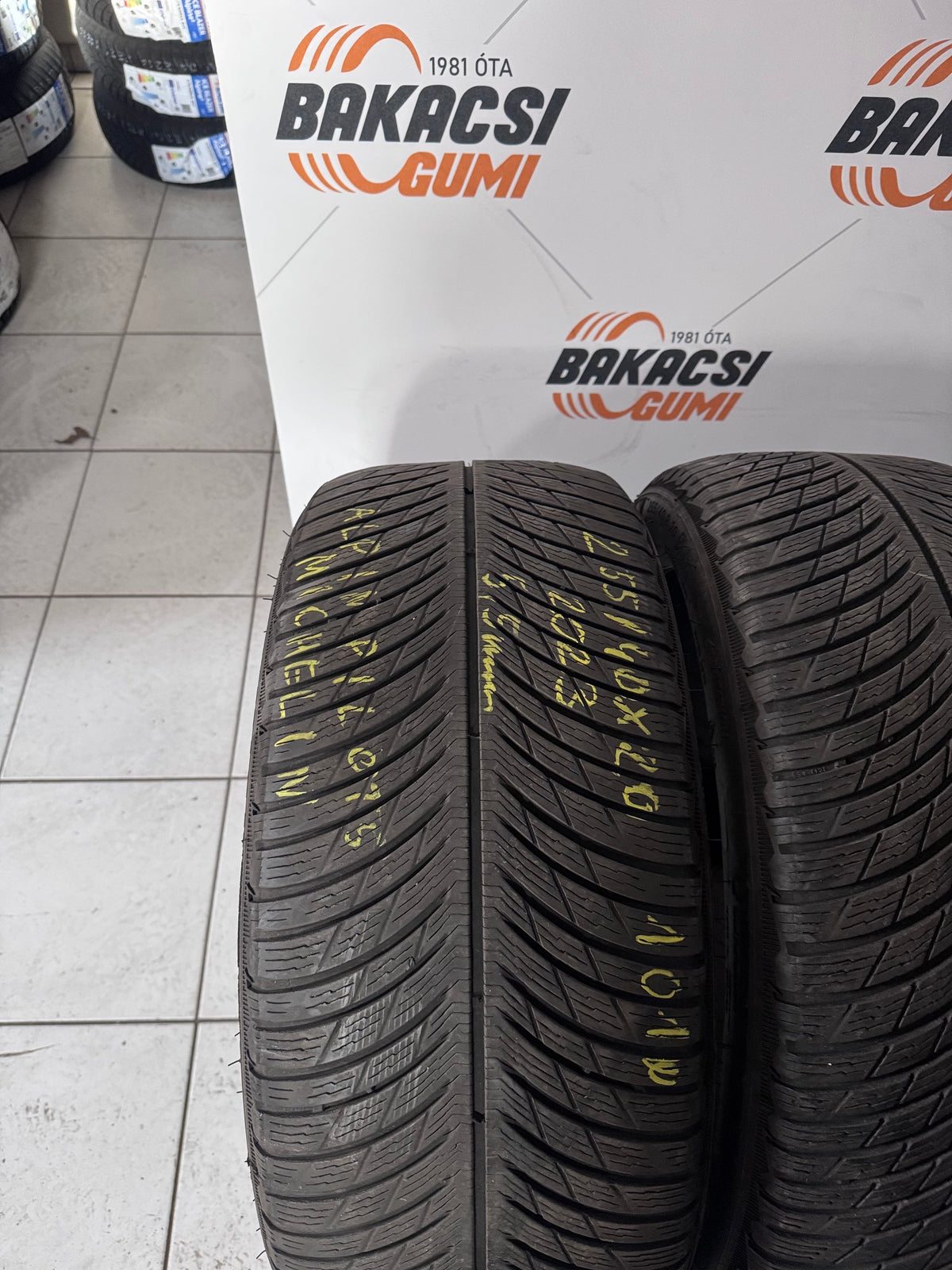 255/40R20 Michelin téli gumi eladó